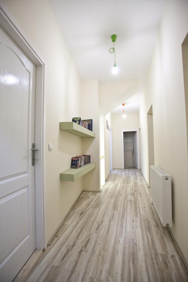Hostel 1910 Βελιγράδι Εξωτερικό φωτογραφία