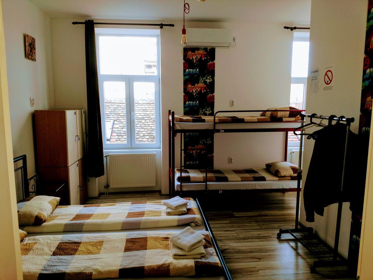 Hostel 1910 Βελιγράδι Εξωτερικό φωτογραφία
